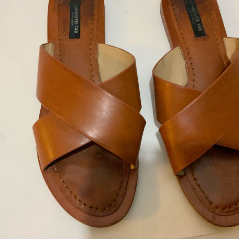 Lafayette 148 New York Women  leather sandal size 8M - Picture 8 of 10